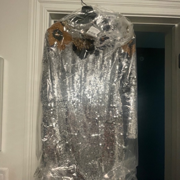 SOLD OUT Veronica Beard Shar Sequin Dress - Picture 5 of 5